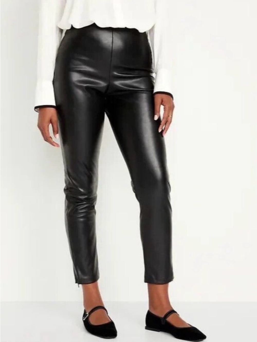 Old Navy Extra High Rise Skinny Black Faux Leather Pants Size 0